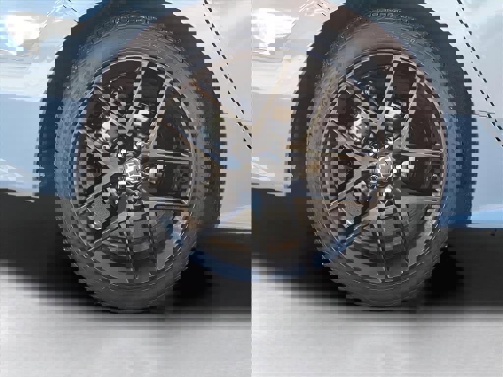 Used 2023 Honda Civic Sport image 6