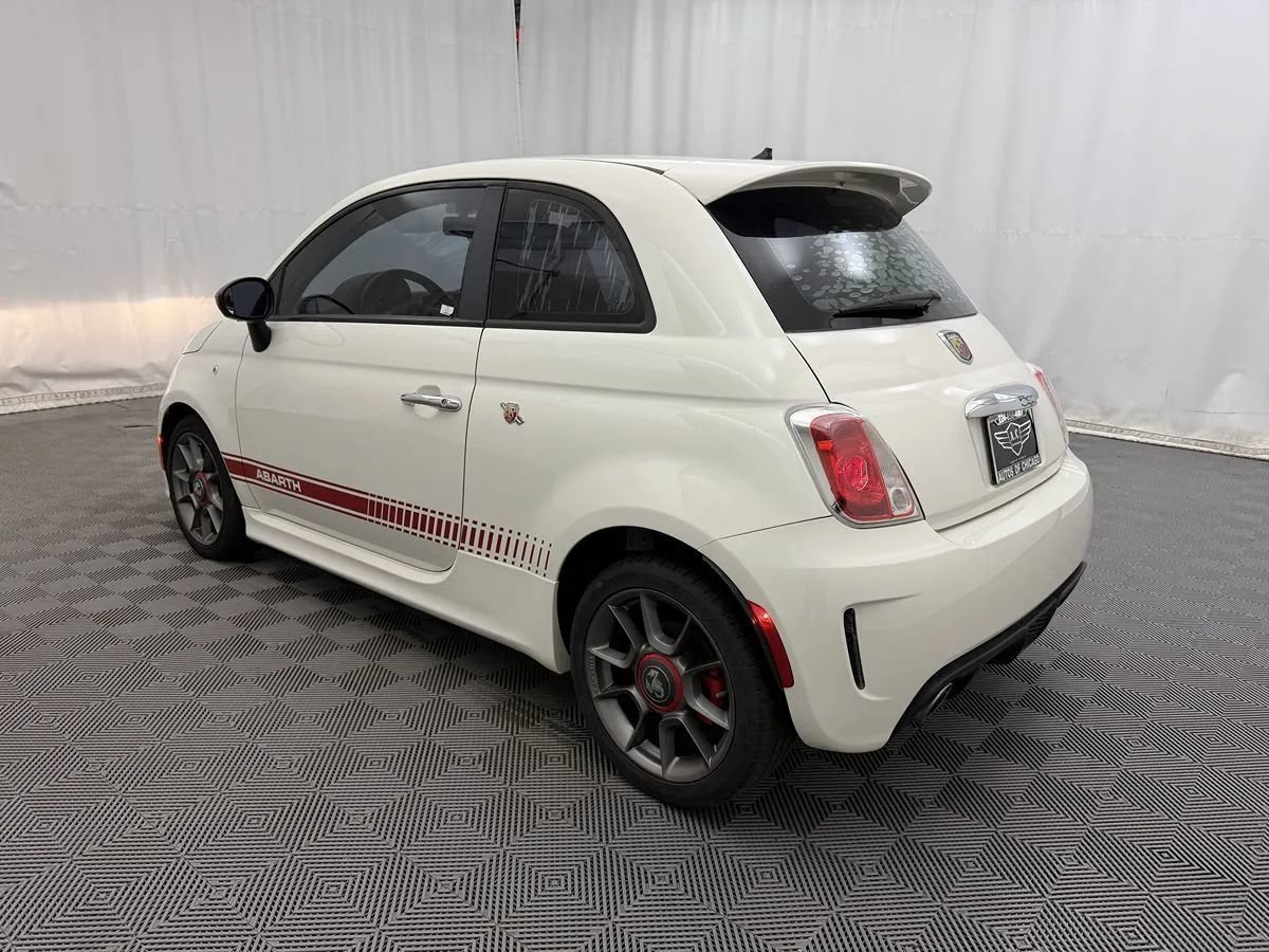 Used 2013 FIAT 500 Abarth FWD image 3