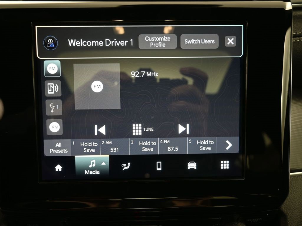 New 2025 Jeep Grand Cherokee Laredo X image 6