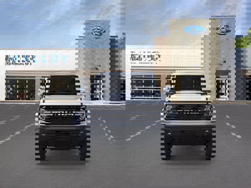 New 2026 Ford Bronco Outer Banks image 6