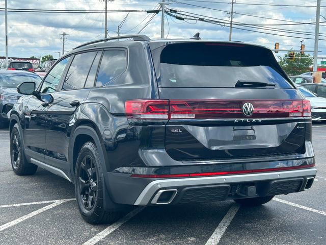 Used 2024 Volkswagen Atlas Peak Edition SEL AWD/4WD image 6
