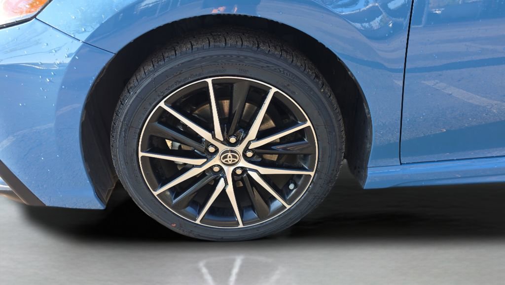 Used 2024 Toyota Camry SE image 18