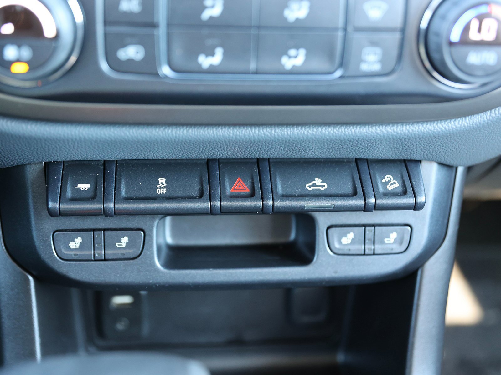 Certified 2016 Chevrolet Colorado Z71 image 25