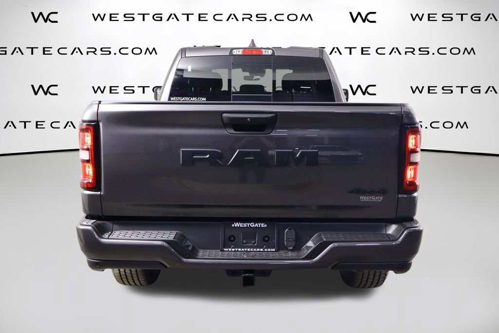 New 2026 RAM 1500 Express AWD/4WD image 4