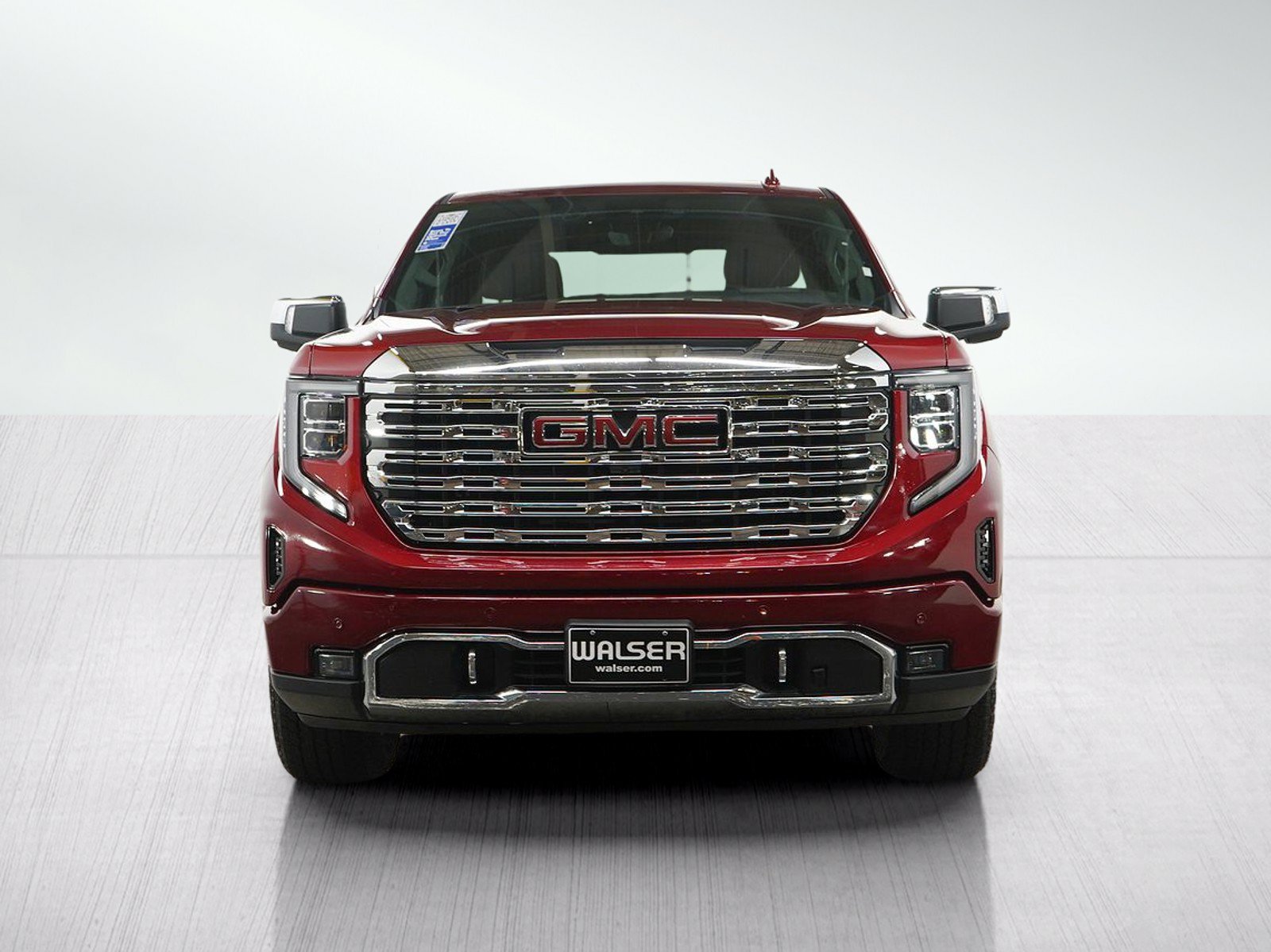 Used 2024 GMC Sierra 1500 Denali w/ Denali Reserve Package AWD/4WD image 9