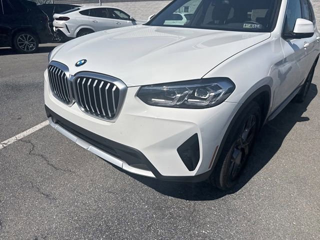 Certified 2023 BMW X3 xDrive30i w/ Convenience Package image 2