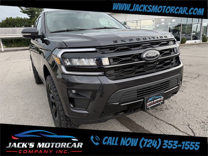 Used 2024 Ford Expedition Limited image 8