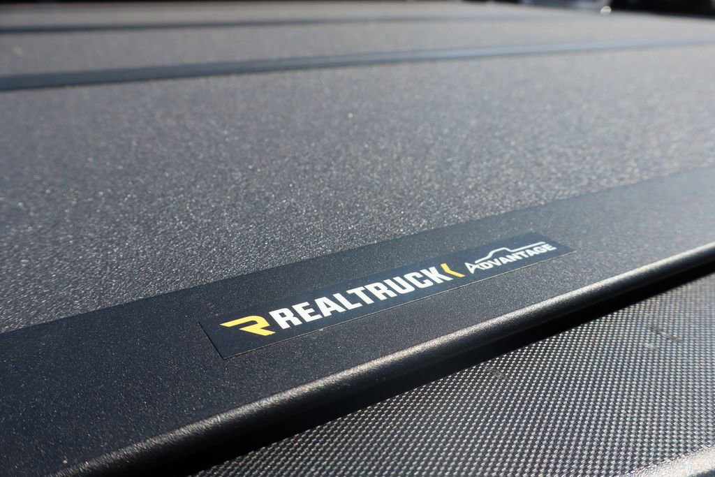 Used 2025 Chevrolet Silverado 1500 Custom Trail Boss w/ LPO, Dark Essentials Package image 33