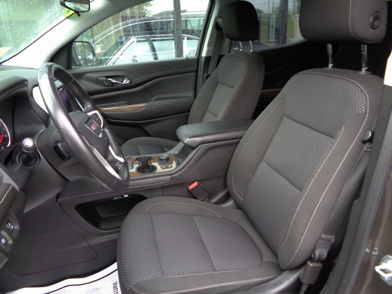 Used 2020 GMC Acadia SLE w/ Driver Convenience Package AWD/4WD image 10