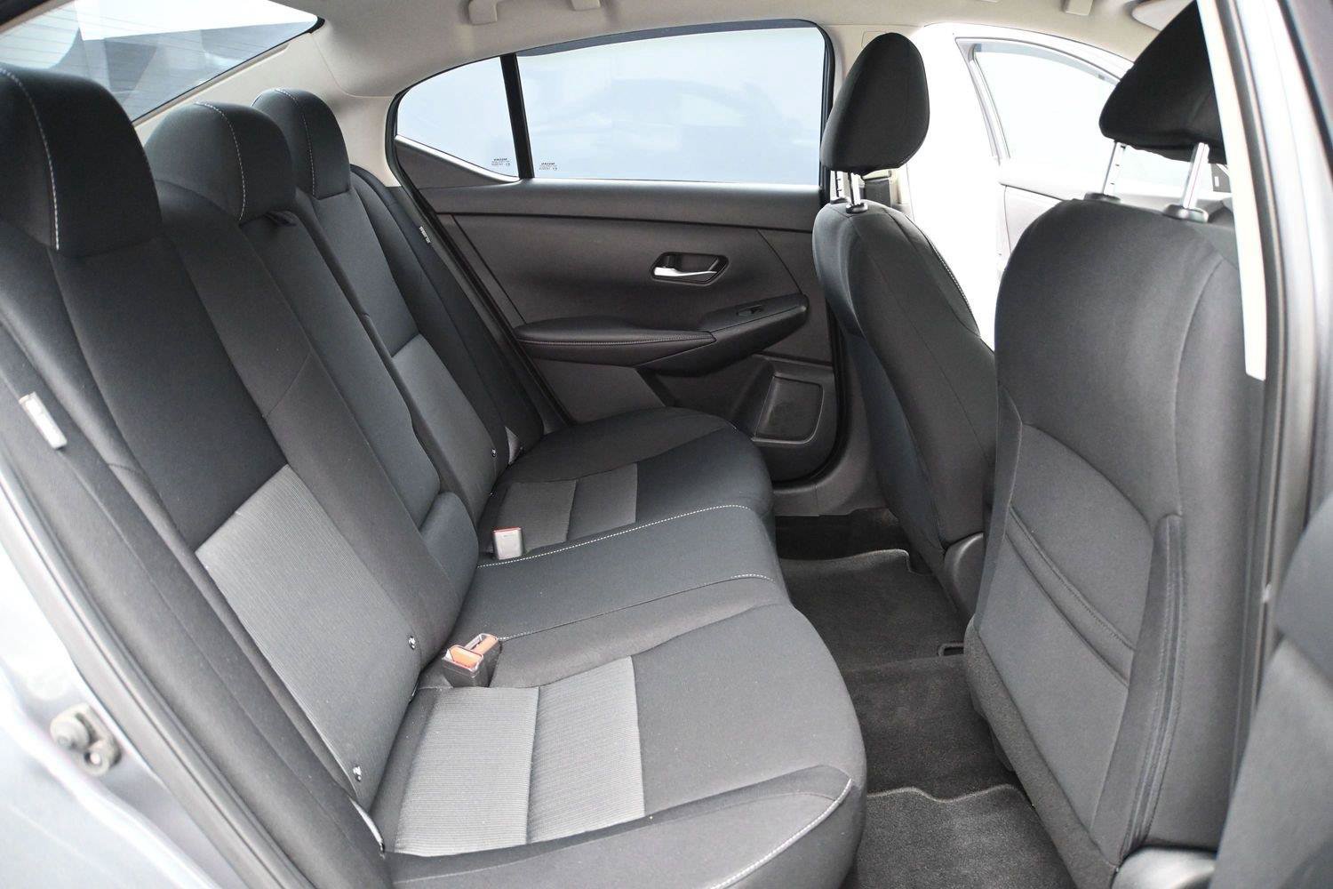Used 2021 Nissan Sentra SV FWD image 17