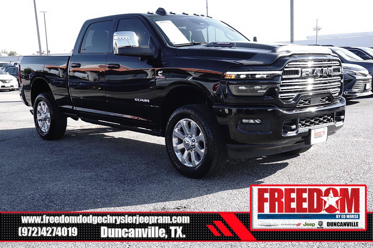 Used 2025 RAM 3500 Laramie AWD/4WD image 7