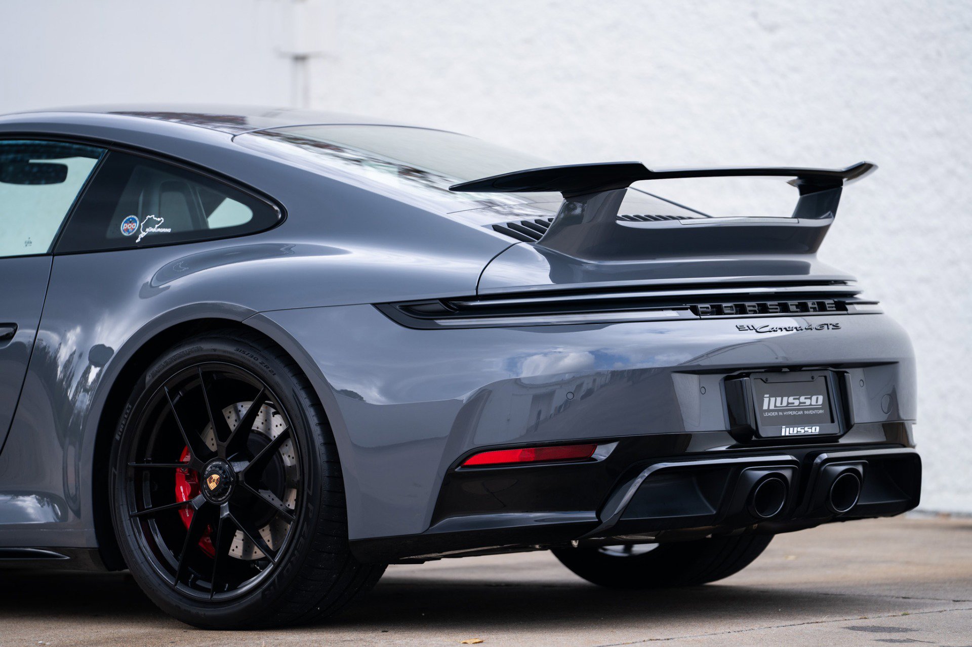 Used 2025 Porsche 911 Carrera 4 GTS image 30