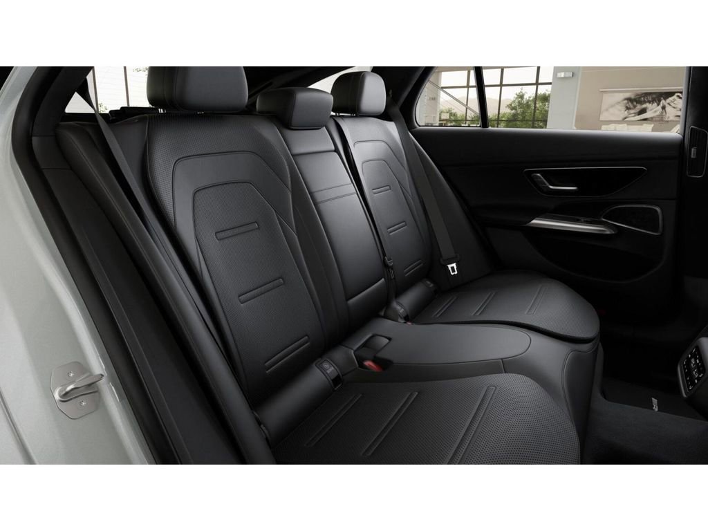 New 2026 Mercedes-Benz E 53 AMG 4MATIC Sedan image 5