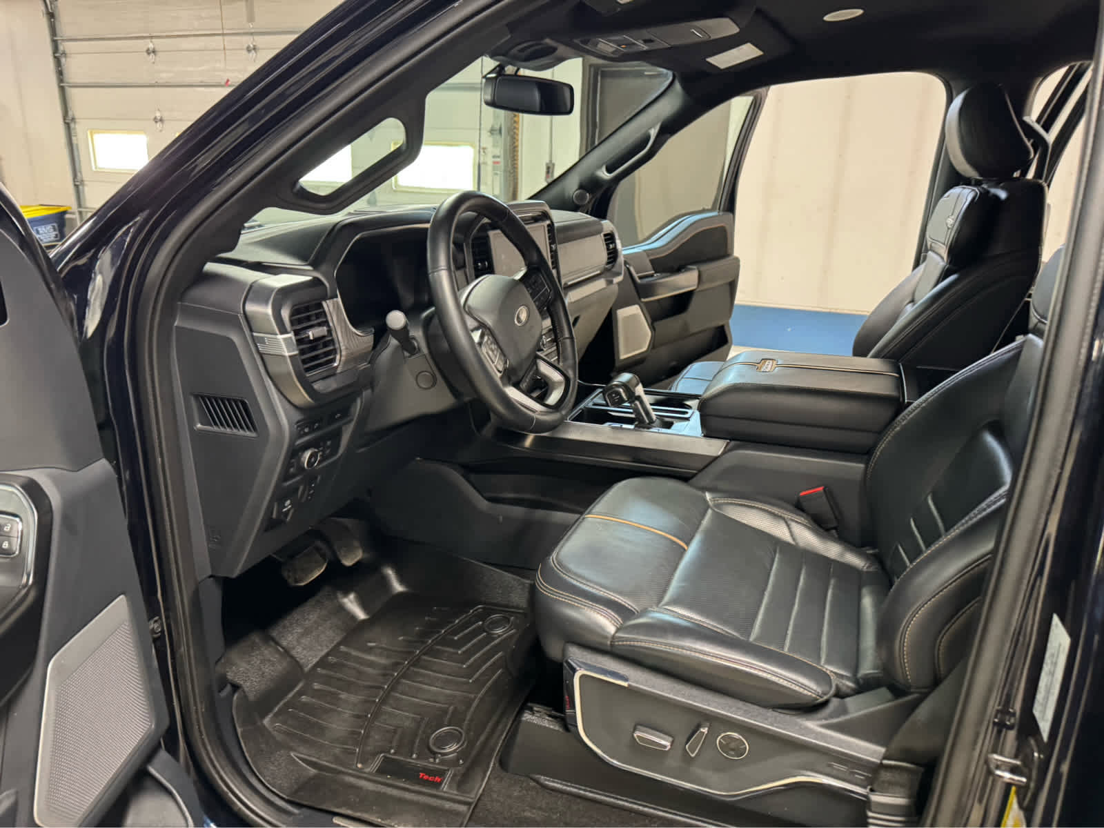 Used 2022 Ford F150 Platinum w/ Equipment Group 701A High image 12