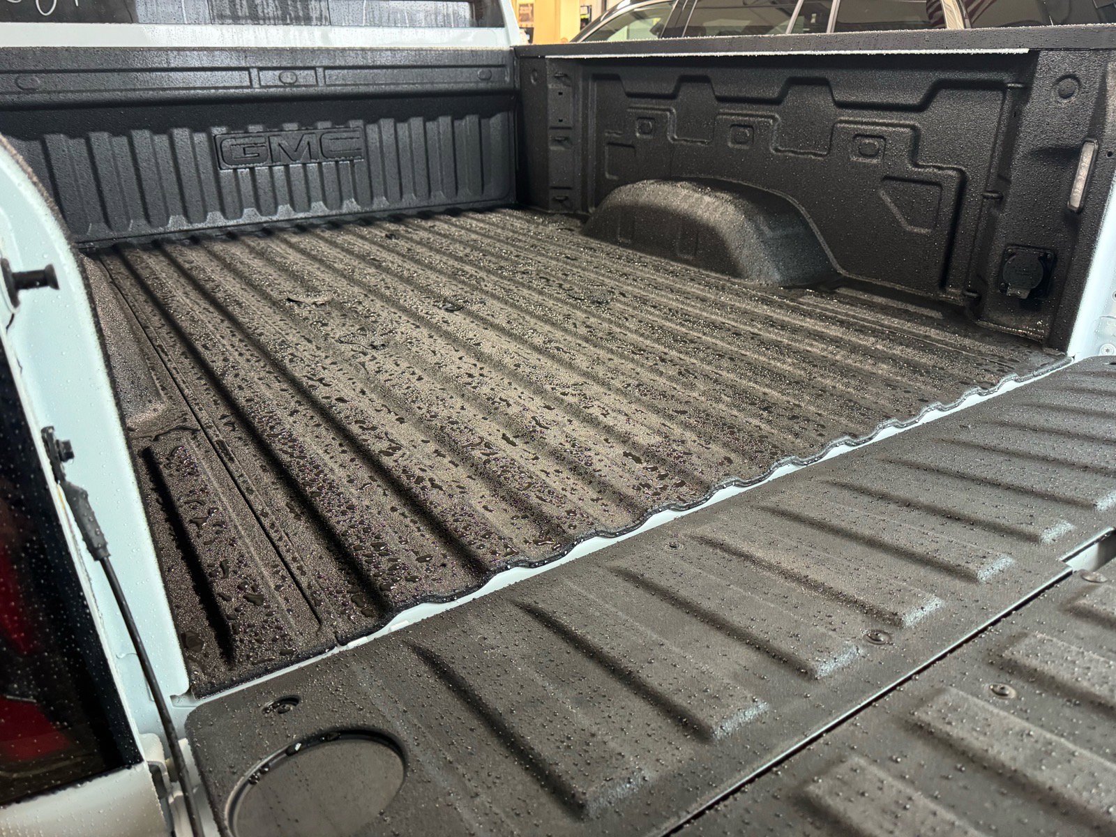 New 2026 GMC Sierra 2500 AT4 w/ AT4 Premium Plus Package image 8