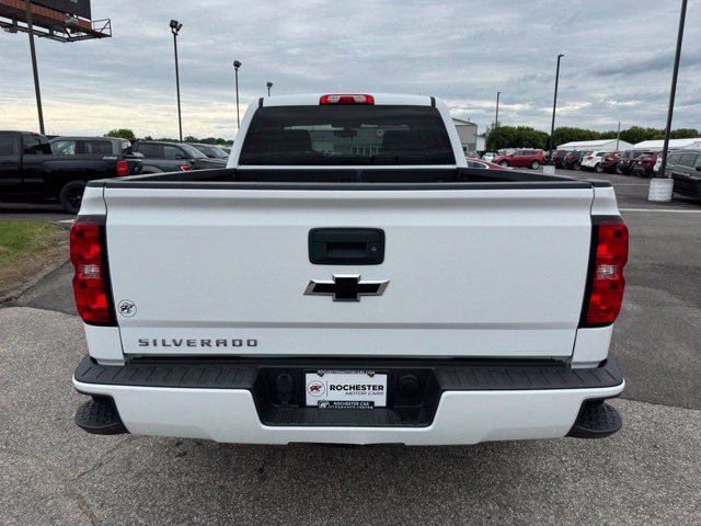 Used 2018 Chevrolet Silverado 1500 Custom w/ Custom Convenience Package AWD/4WD image 40