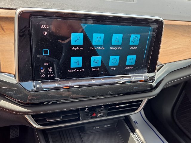 New 2026 Volkswagen Atlas SE FWD image 20