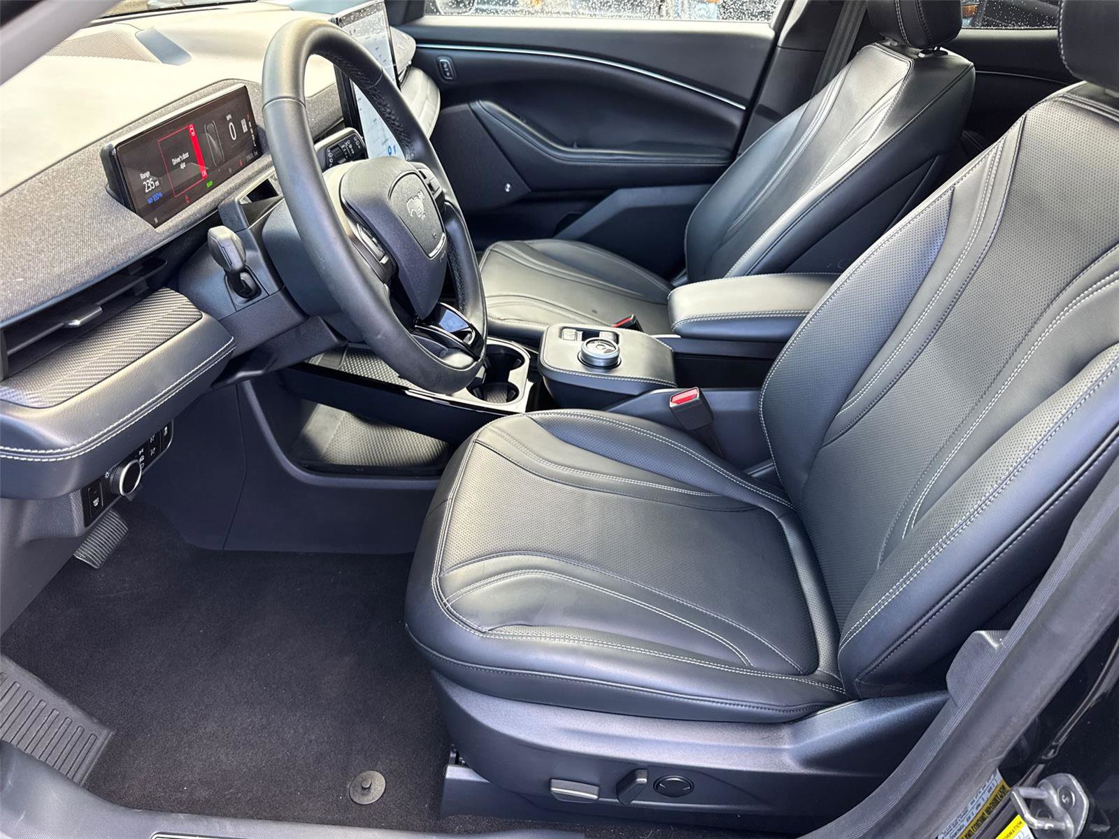 Used 2023 Ford Mustang Mach-E Premium RWD image 27