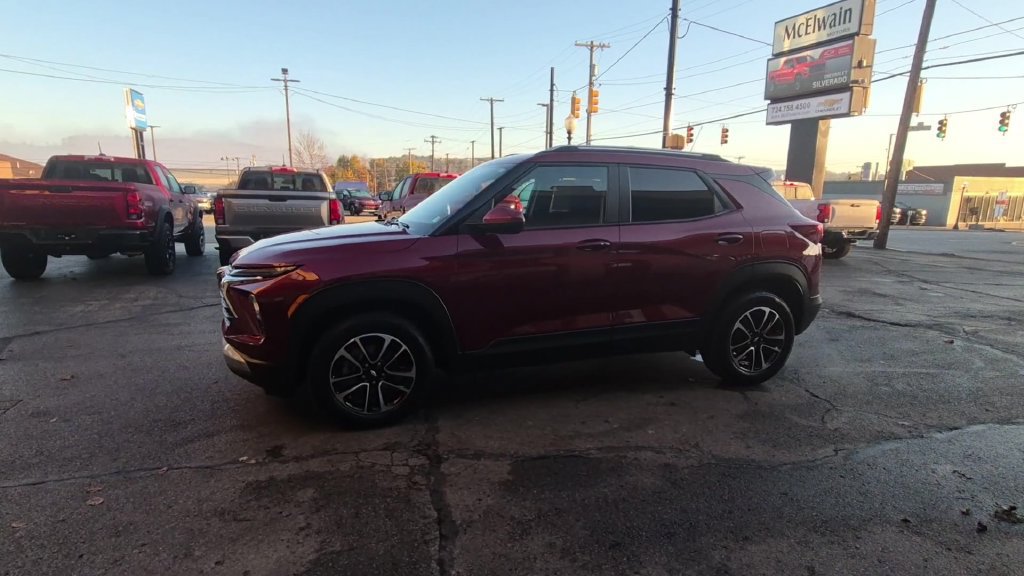 Used 2024 Chevrolet TrailBlazer LT w/ LT Cold Weather Package AWD/4WD image 6