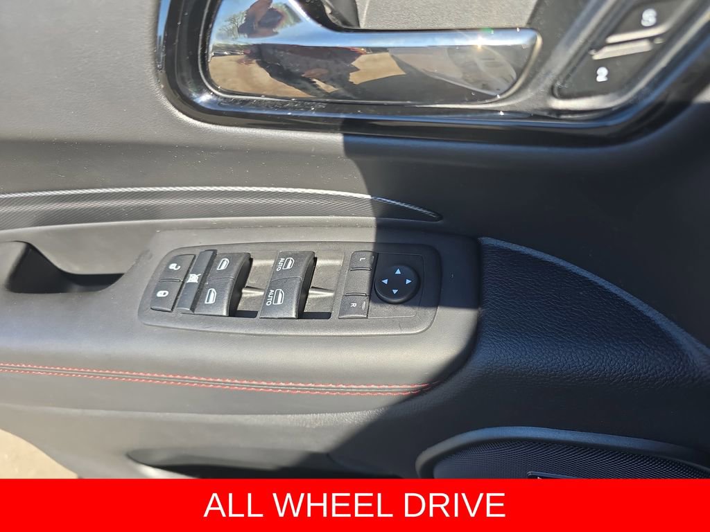 Used 2025 Dodge Durango GT image 30