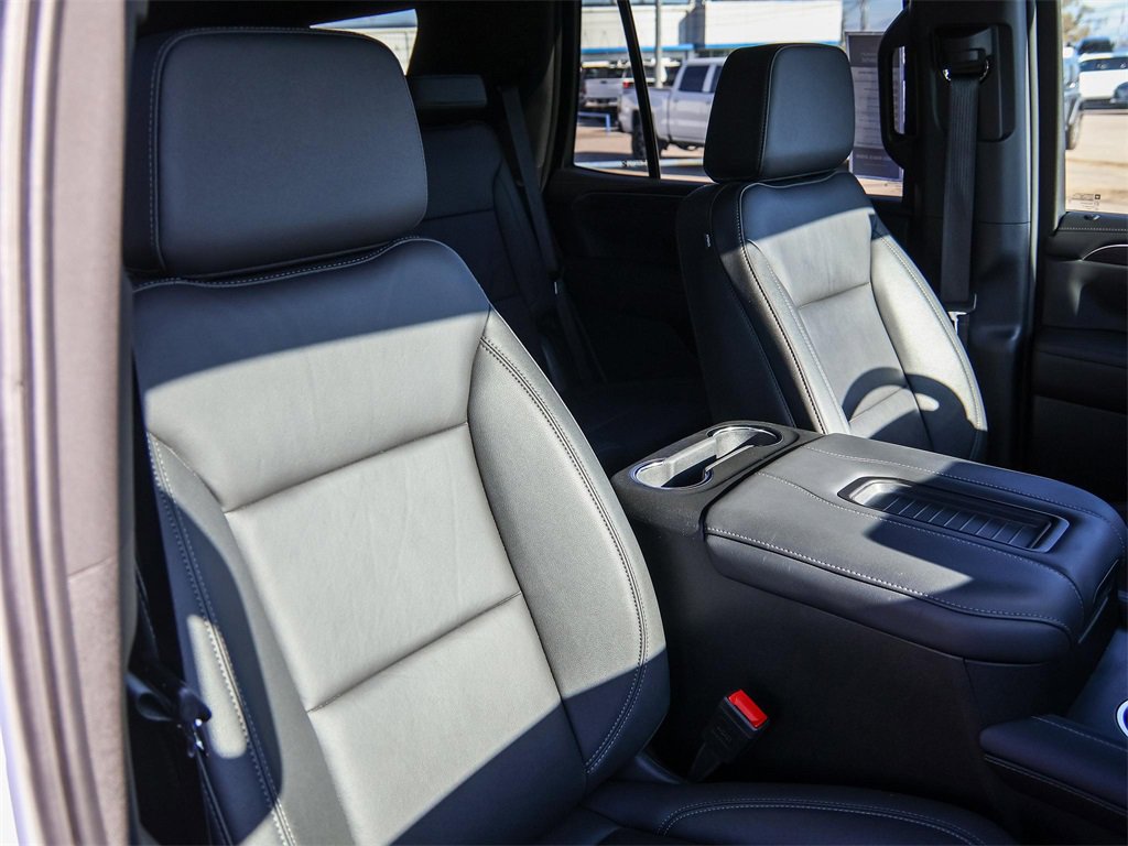 Used 2024 Chevrolet Tahoe LT w/ Luxury Package image 18