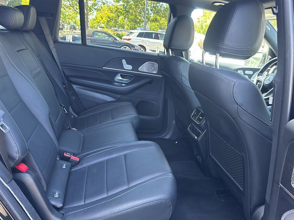 Used 2024 Mercedes-Benz GLS 450 4MATIC image 15