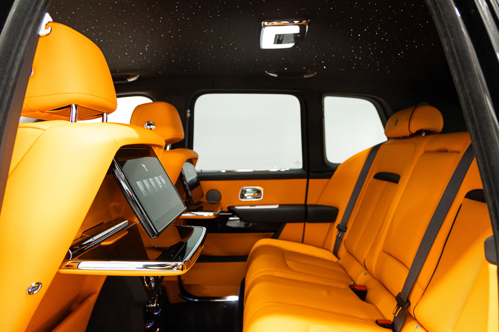 New 2026 Rolls-Royce Cullinan AWD/4WD image 46