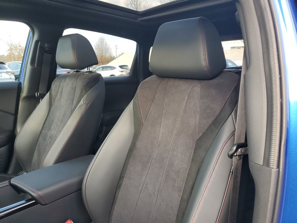 Certified 2025 Acura ADX A-Spec image 19