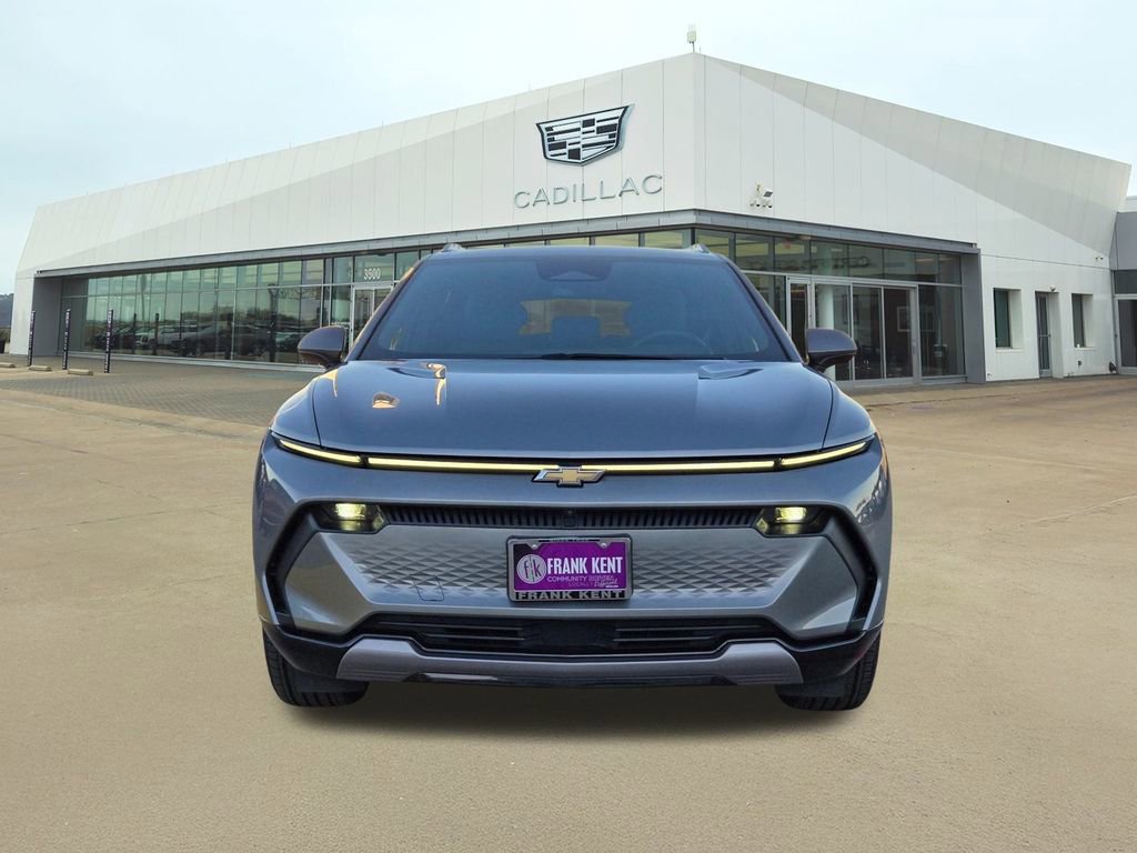 Used 2025 Chevrolet Equinox EV LT w/ Convenience Package image 2