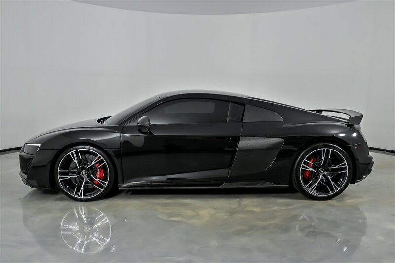 Used 2022 Audi R8 V10 performance AWD/4WD image 8