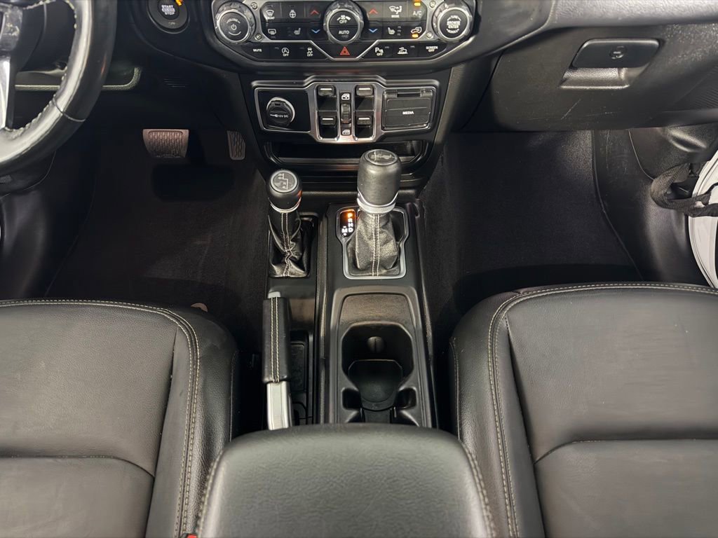 Used 2022 Jeep Wrangler Unlimited Sahara w/ LED Lighting Group image 16