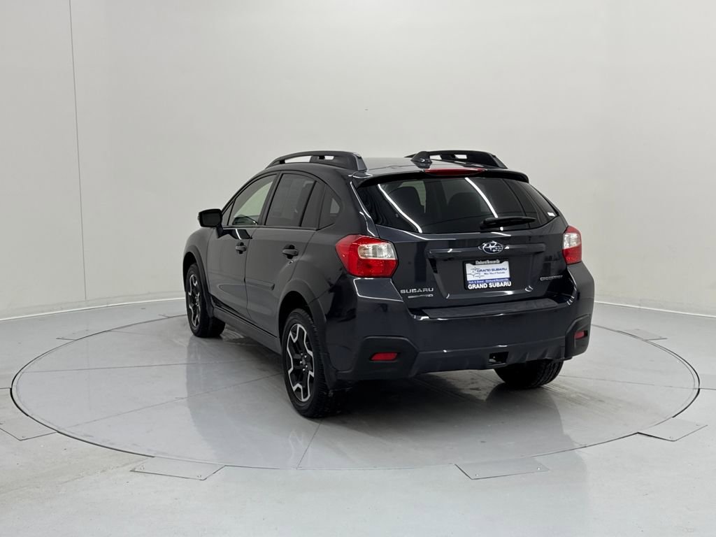 Used 2016 Subaru Crosstrek 2.0i Limited w/ Popular Package #2 image 3