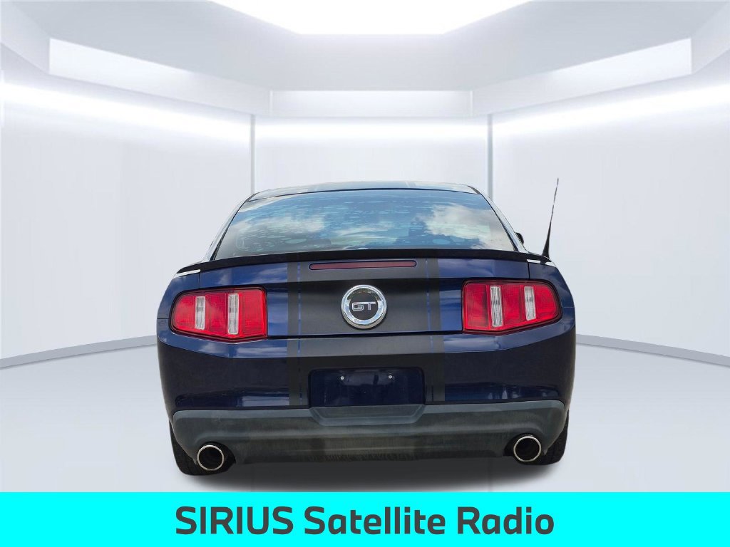 Used 2010 Ford Mustang GT Premium RWD image 5