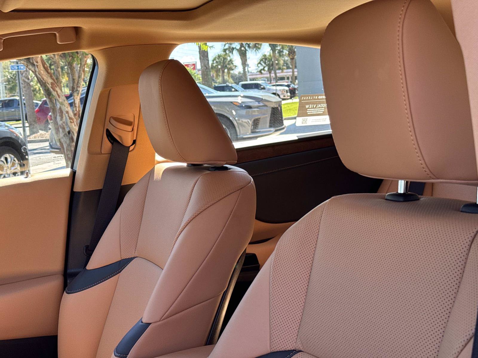 Certified 2025 Lexus ES 350 w/ Premium Package FWD image 14