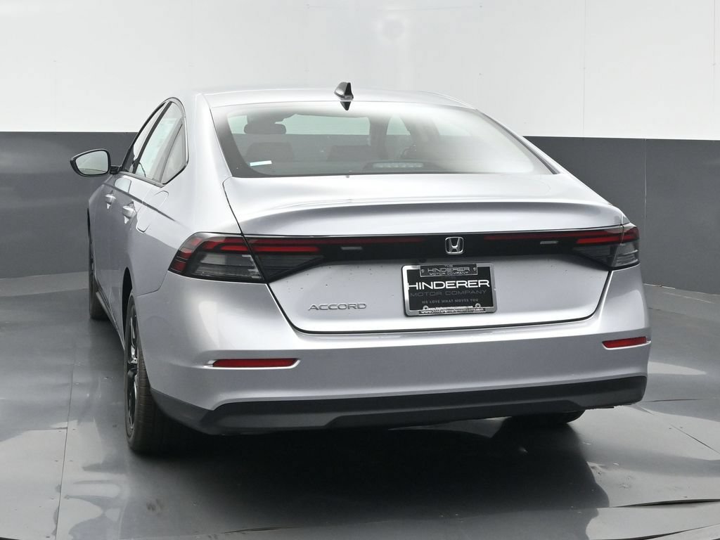 New 2025 Honda Accord SE image 6