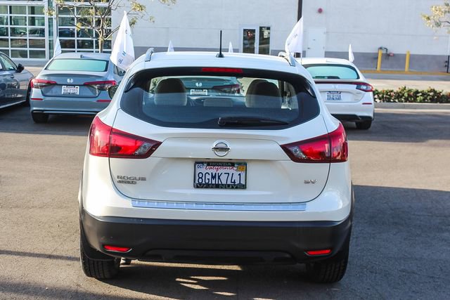 Used 2018 Nissan Rogue Sport SV image 6