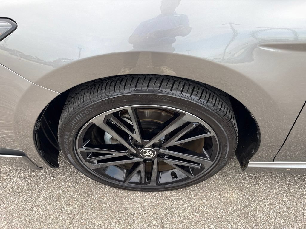 Used 2025 Toyota Camry XSE w/ Premium Plus Package FWD image 7