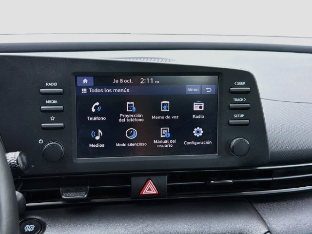 Used 2025 Hyundai Elantra Sport FWD image 15