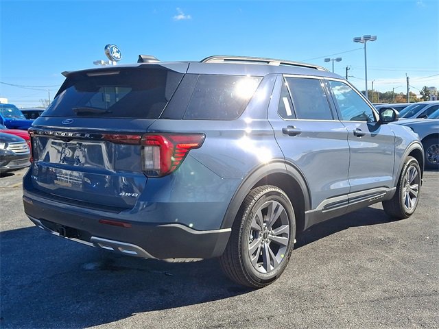 New 2026 Ford Explorer Active image 4