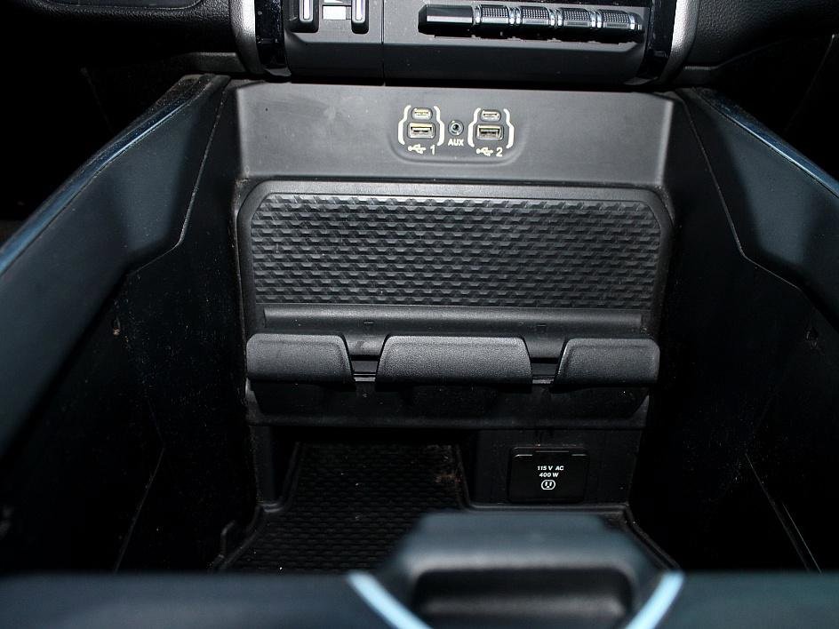 Used 2021 RAM 2500 Laramie w/ Night Edition image 17