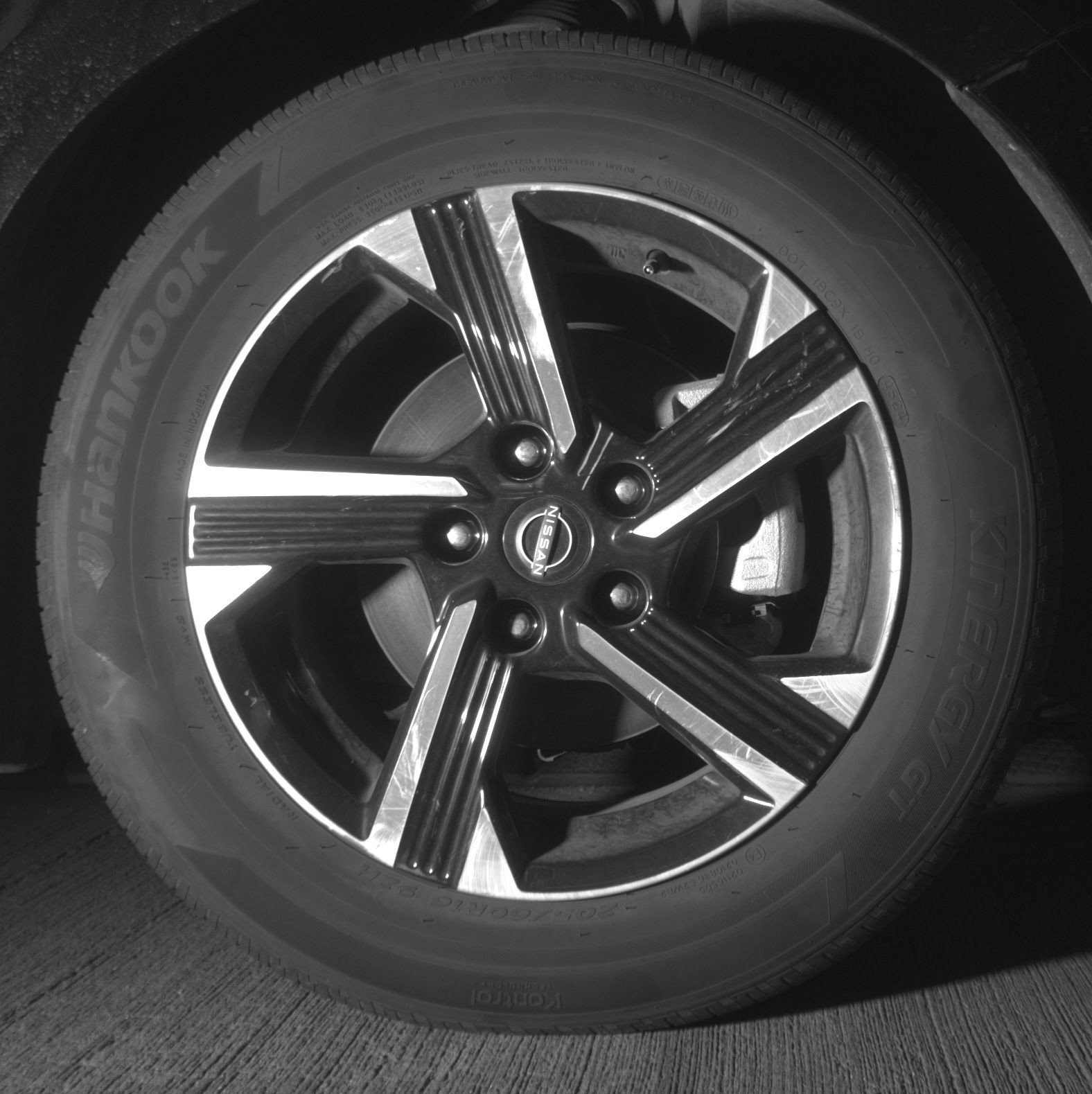 Used 2025 Nissan Sentra SV FWD image 13