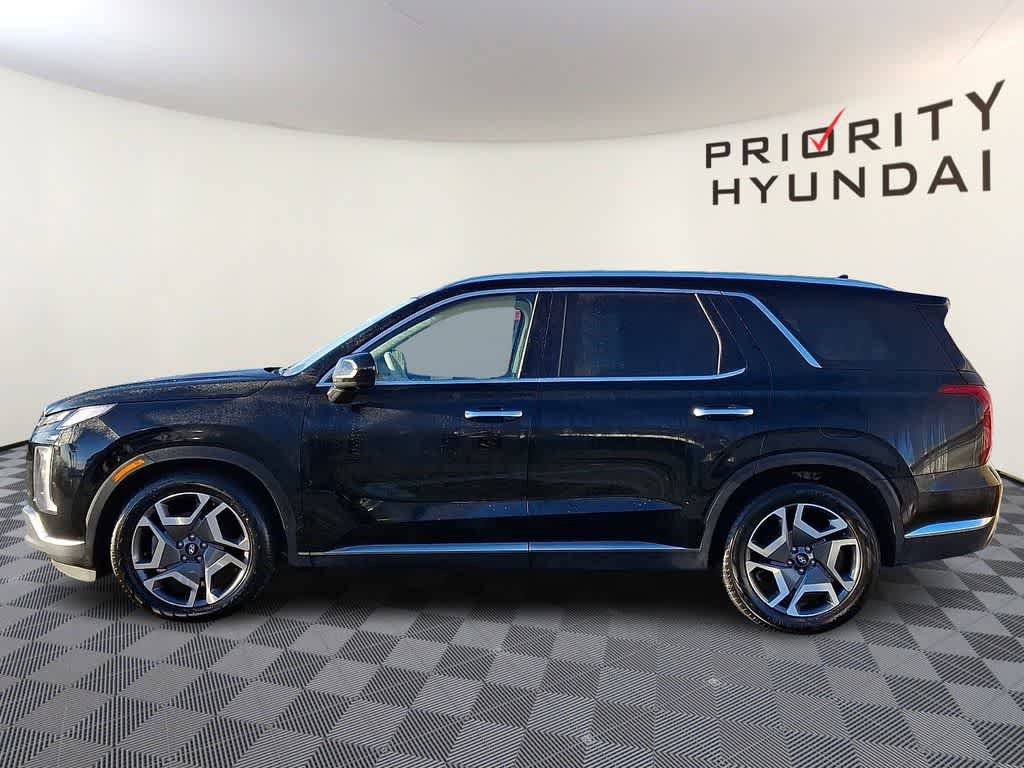 Used 2024 Hyundai Palisade Limited FWD image 7