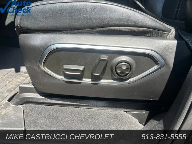 Used 2024 Jeep Wagoneer Series III AWD/4WD image 9