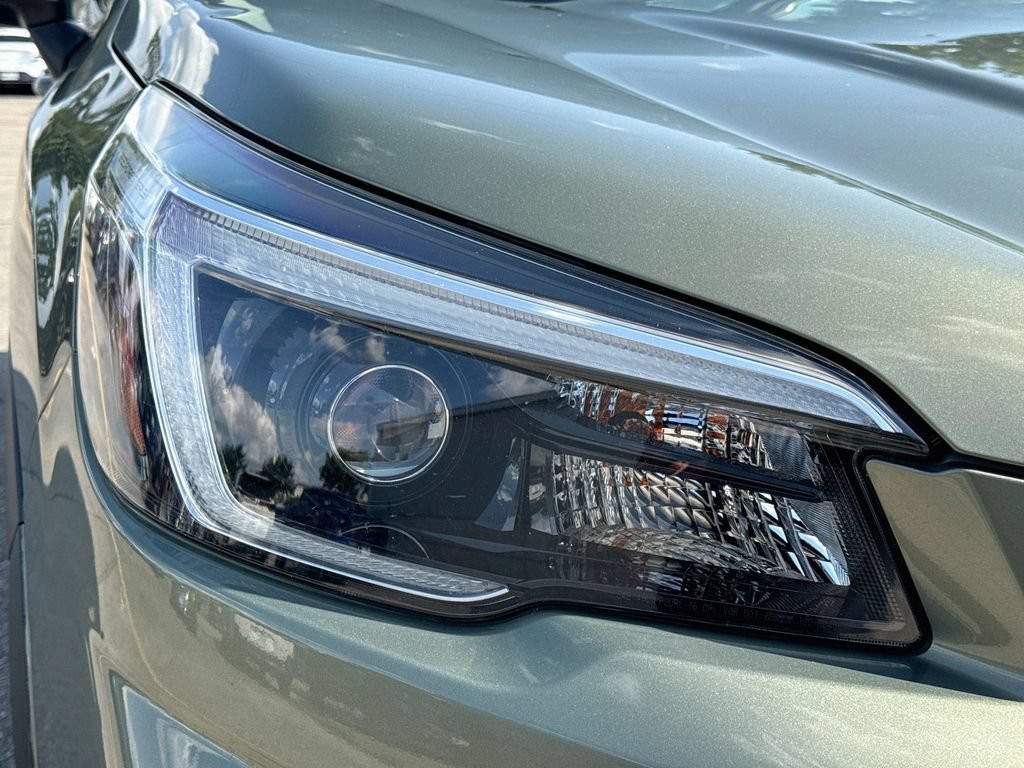 Used 2021 Subaru Forester Premium AWD/4WD image 38