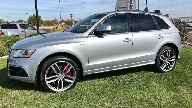 Used 2016 Audi SQ5 Premium Plus w/ Technology Package AWD/4WD image 10