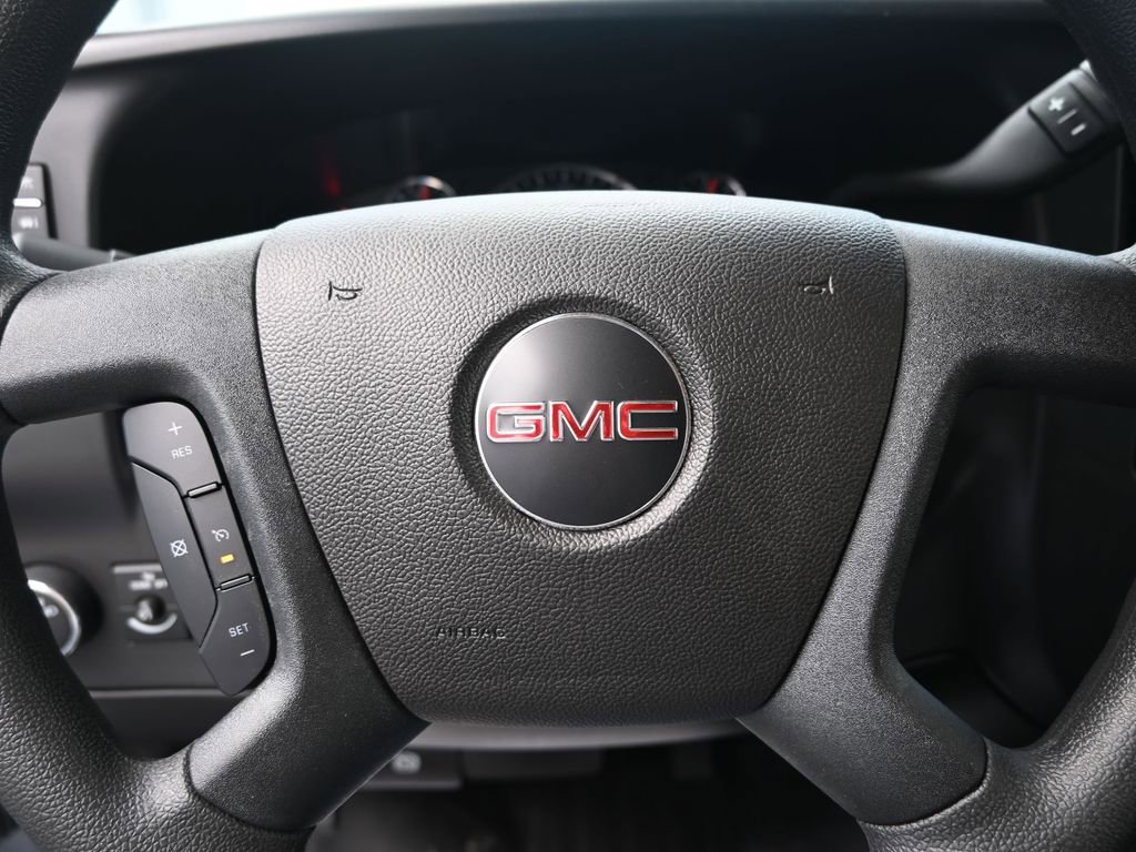 New 2025 GMC Savana 2500 w/ Driver Convenience Package RWD image 22