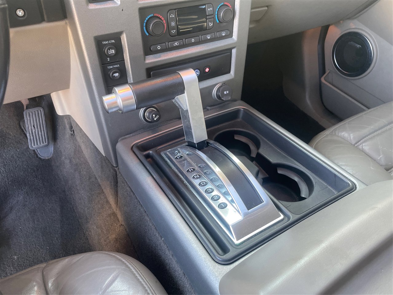 Used 2003 HUMMER H2 w/ Preferred Equipment Group image 66