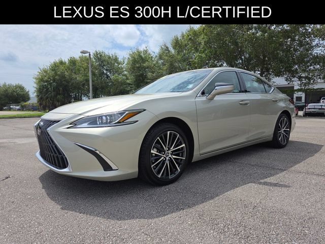 Used 2025 Lexus ES 300h w/ Premium Package FWD image 7