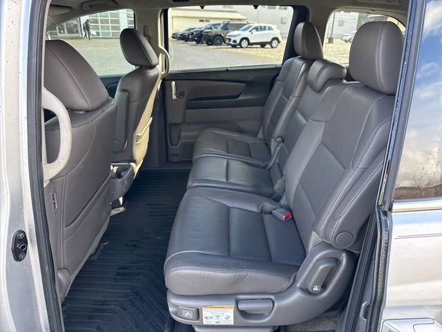 Used 2014 Honda Odyssey Touring Elite image 19