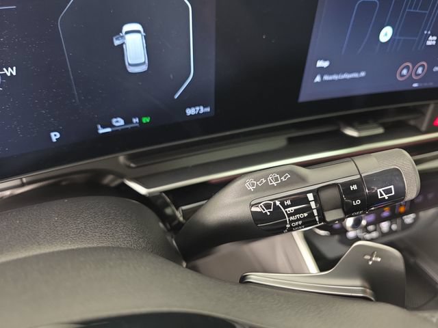 Used 2025 Kia Carnival SX Prestige FWD image 32